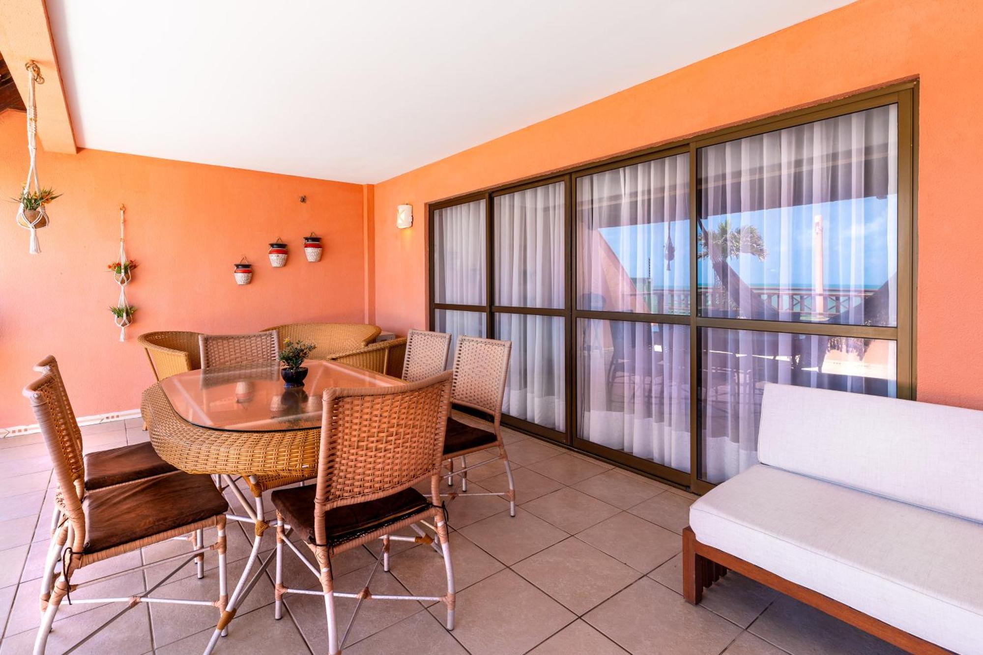 Apartment Oceanview A102 - Pe Na Area - Perto Do Centro, 2 Dormitorios, Piscina, Cozinha, 116m2