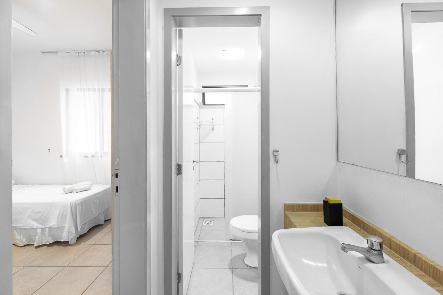 Apartment Oceanview A102 - Pe Na Area - Perto Do Centro, 2 Dormitorios, Piscina, Cozinha, 116m2 *